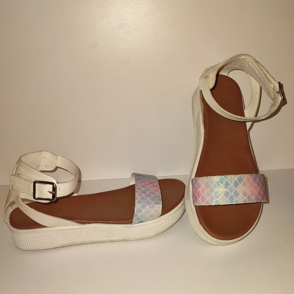 N/A ❌❌❌ MIA ANKLE STRAP SANDALS - SIZE 2